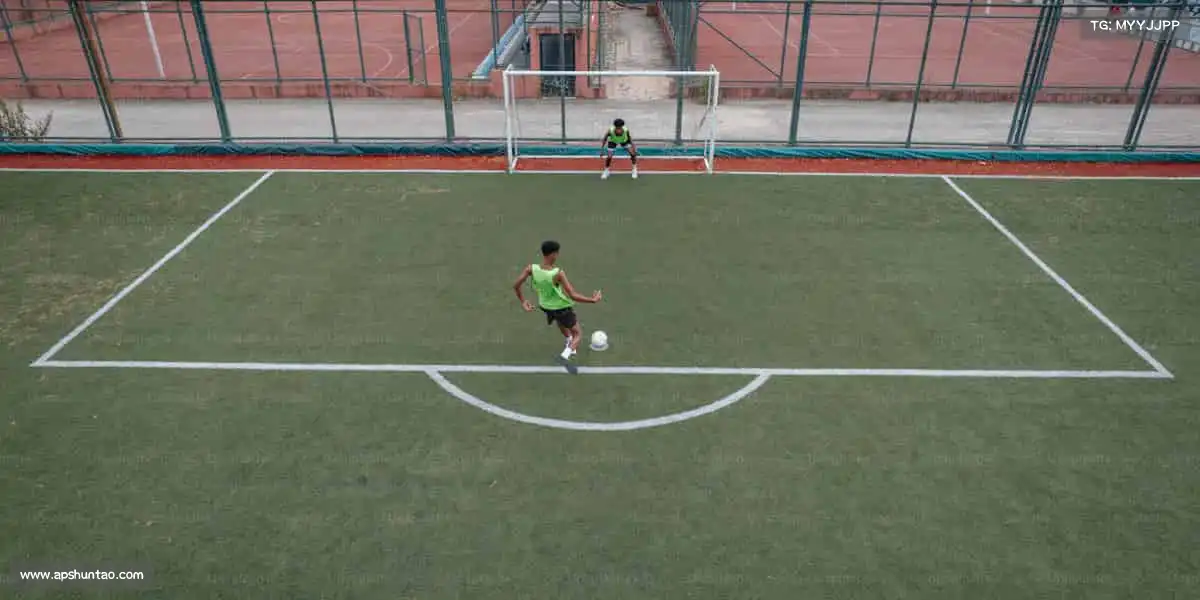 必一🚴‍♂️骑行路上，风是伙伴，坚持是最美的风景！